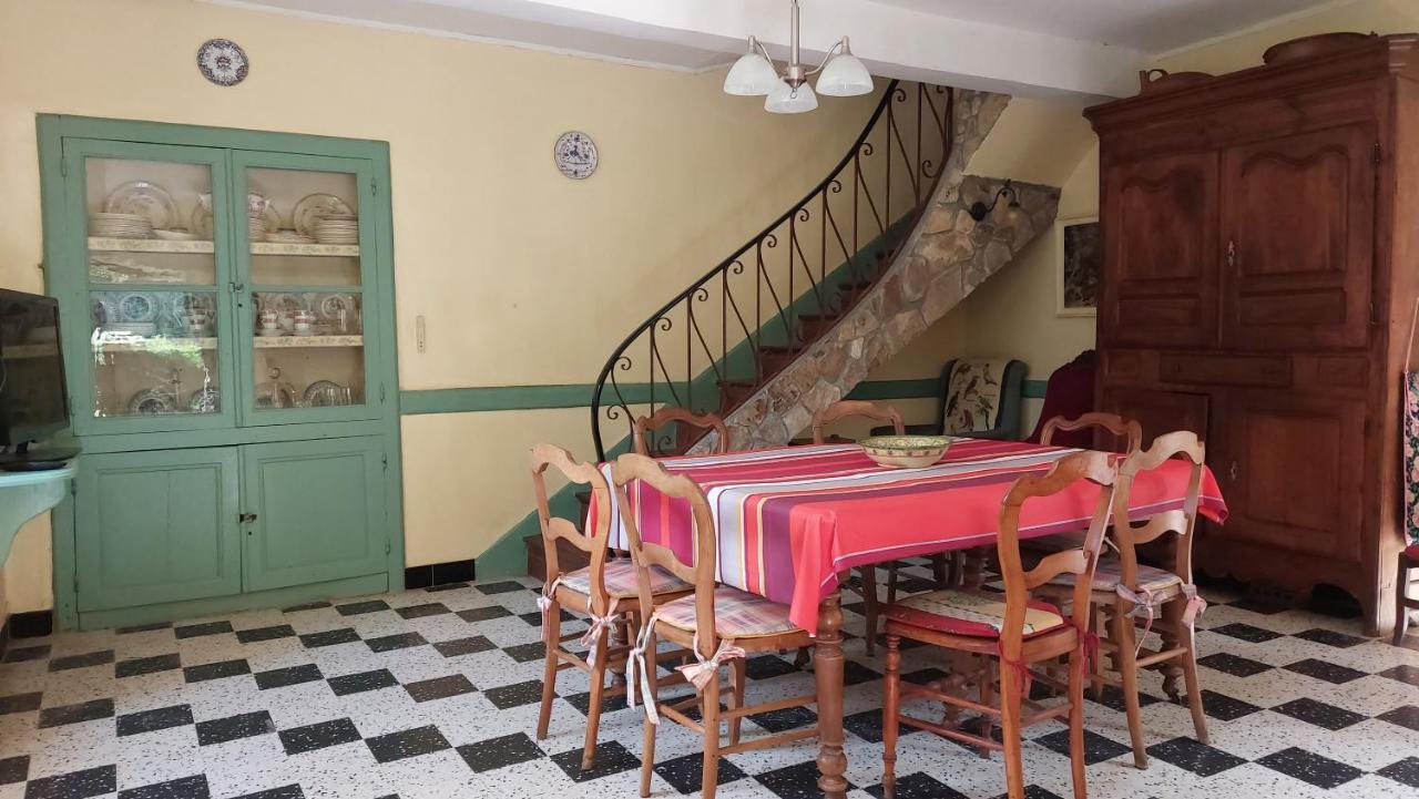 Maison De Famille Razecueillé Exterior photo
